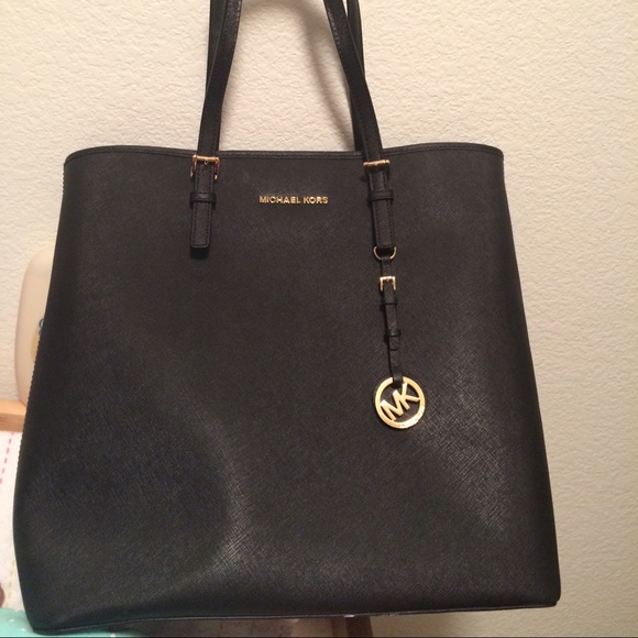 🚫Michael Kors Blk Tote🚫