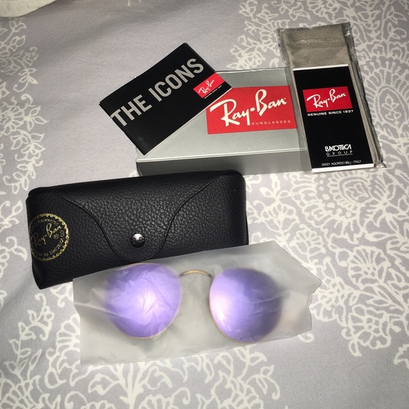 SOLD🚫🚫🚫✨RAY-BAN VIOLET ROUND FLASH LENSES✨ - Picture 2 of 3