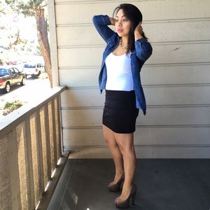 Black mini skirt
