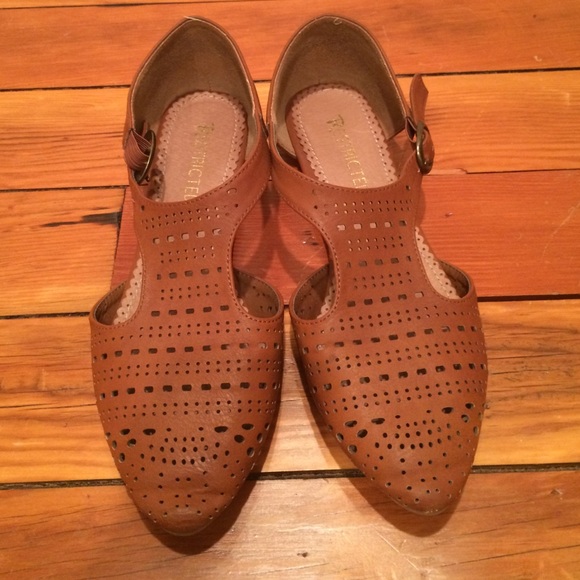 Pointy Sandals