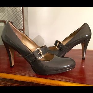 🔆Wknd Sale🔆Nine West Gray Patent Leather Heels