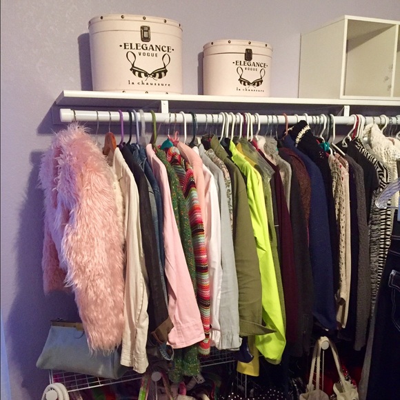 WELCOME to My Closet💝🎀💗🎀💝🎀💗 - Picture 3 of 8