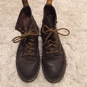 Vintage Dr. martens