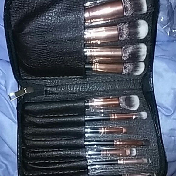MakeUp Brushes - Picture 4 of 4