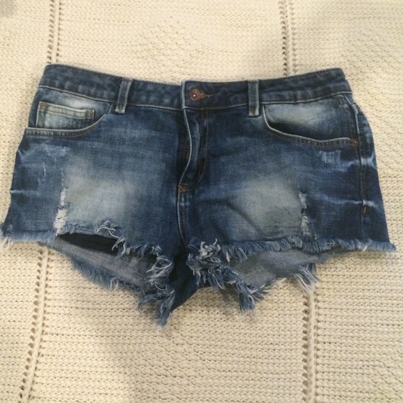 Trafaluc ZARA denim shorts