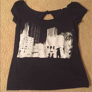Backless city skyline tee