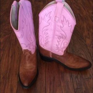 Trendy cowgirl boots-Brown and Pink. Women's 7
