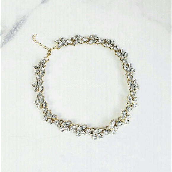Jewelry | Halo crystal statement collar necklace - Picture 4 of 4