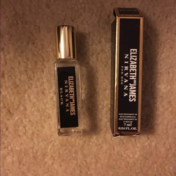 Elizabeth and James Nirvana black perfume