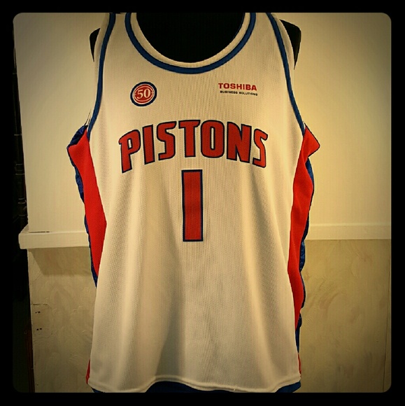 Detroit Pistons reversible Jersey