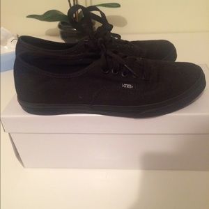 All black vans size men 5.5 women 7