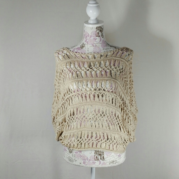 Sans Souci Tops - Crochet overtop