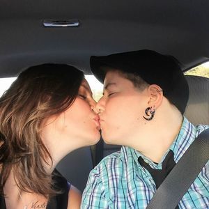 Meet your Posher, Joy