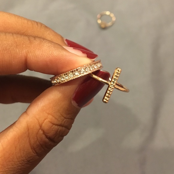 Rings - Picture 3 of 4