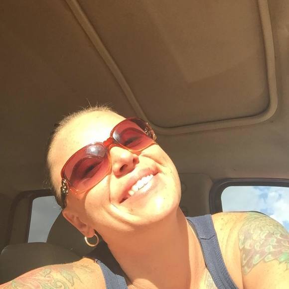 Meet your Posher, Amber