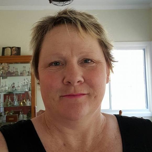 Meet your Posher, Cheryl - Picture 1 of 1