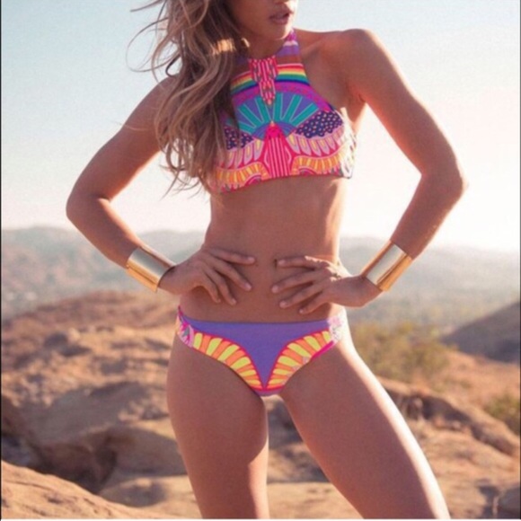 5 🌟 RATED Sexy cheekini bikini - Picture 2 of 3