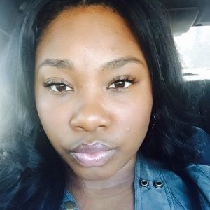 Meet your Posher, Jasmine
