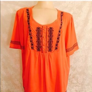 🚫SOLD🚫Coral Peasant top with Blue Embroidery 3x