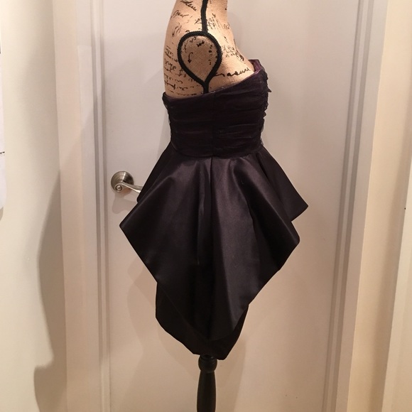 🚫SOLD🚫 Alice & Olivia - Cocktail Dress - Picture 4 of 4