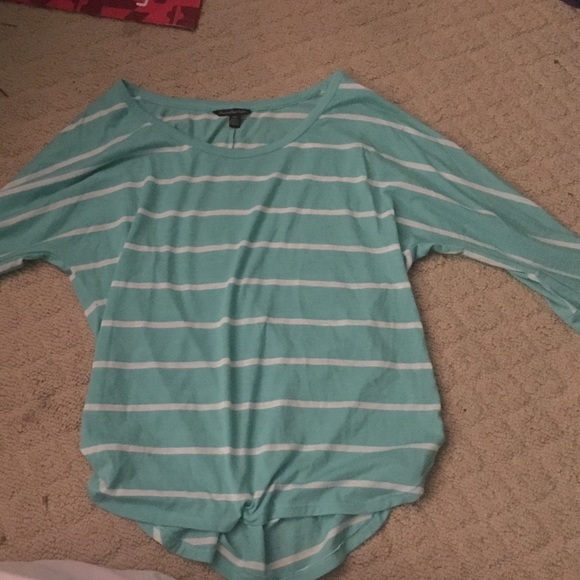 American Eagle shirt