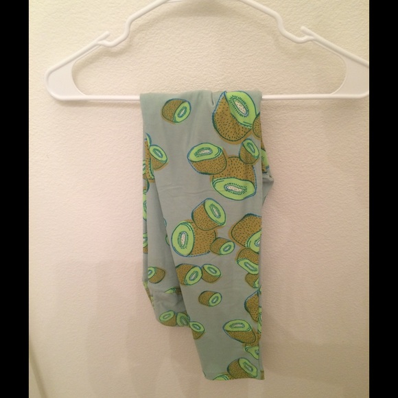 BNWT LuLaRoe OS leggings