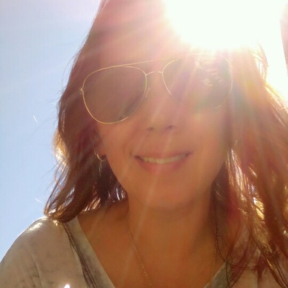 Meet your Posher, Sandi