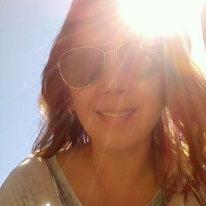 Meet your Posher, Sandi