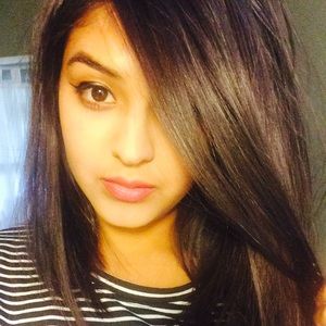 Meet your Posher, Frances