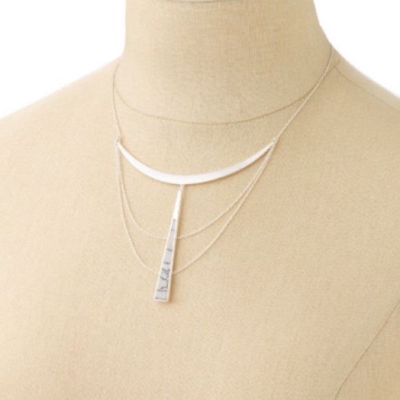 •Stella & Dot Swag Necklace• - Picture 2 of 4