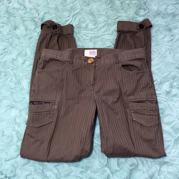 90 off Zinc Pants SALE Zinc Original cropped cargo pants from Megan