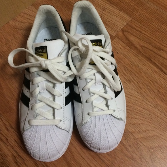 Adidas SuperStar