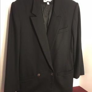 REDUCED The Limited classic wool blazer