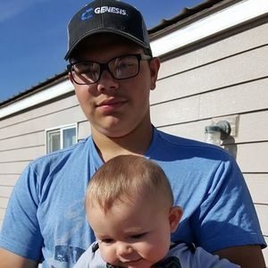 Meet your Posher, April