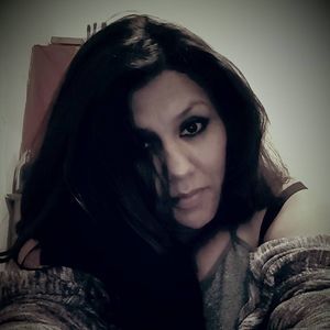 Meet your Posher, Mariela