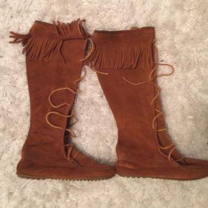 Minnetonka knee boots