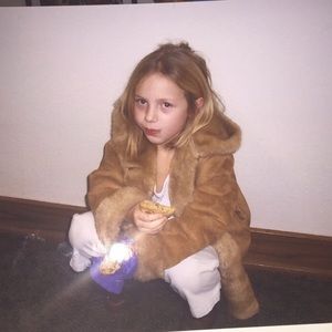 Meet your Posher, Natalie