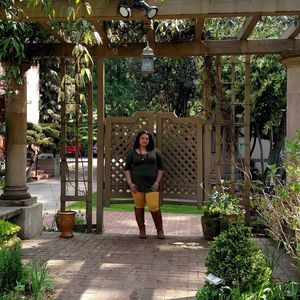 Meet your Posher, Merced