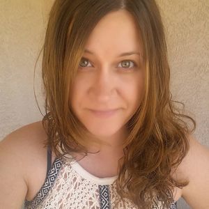 Meet your Posher, Leah