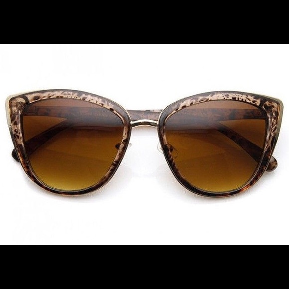 Cat Eye Oversize Sunglasses