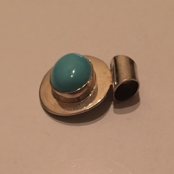 Simple Sonoran Turquoise & Sterling Silver Pendant - Picture 3 of 5