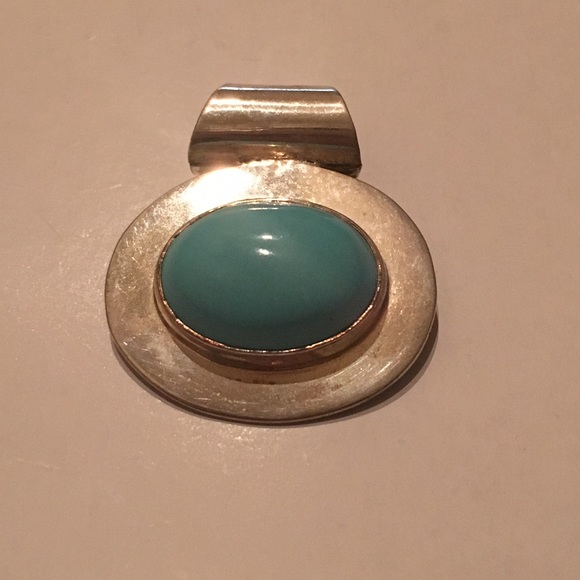 Simple Sonoran Turquoise & Sterling Silver Pendant - Picture 4 of 5
