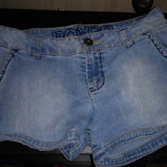 SALE!! Bongo light wash shorts