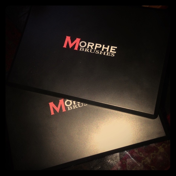 Morphe brushes pallets