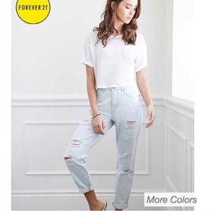 Distressed Boyfriend Jeans