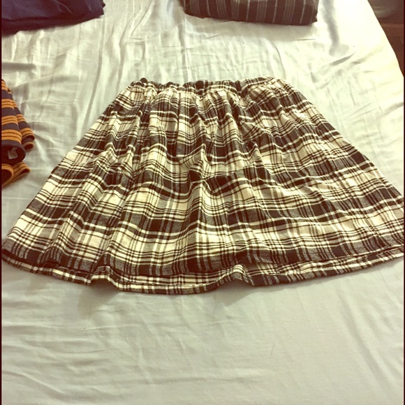 Black and White Plaid Skirt