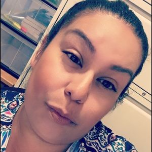 Meet your Posher, Veronica