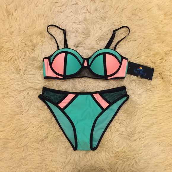 🚫Sold🚫👙Neon Bikini - Picture 2 of 4
