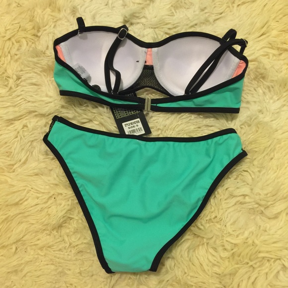 🚫Sold🚫👙Neon Bikini - Picture 4 of 4