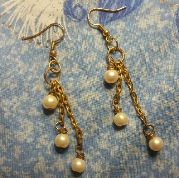 Pearl earrings